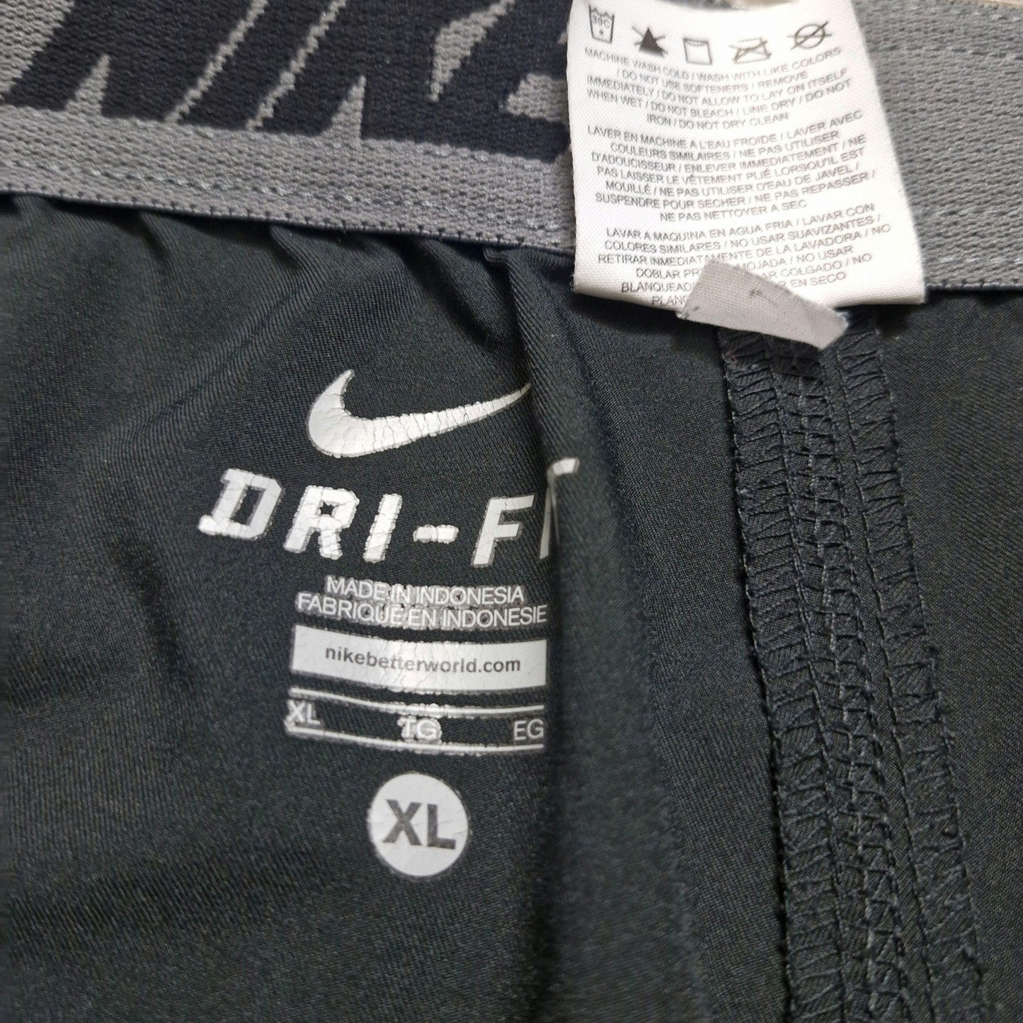 Nike Vintage Y2K Baggy Nylon Track Pants Size XL Black Gray Stripe