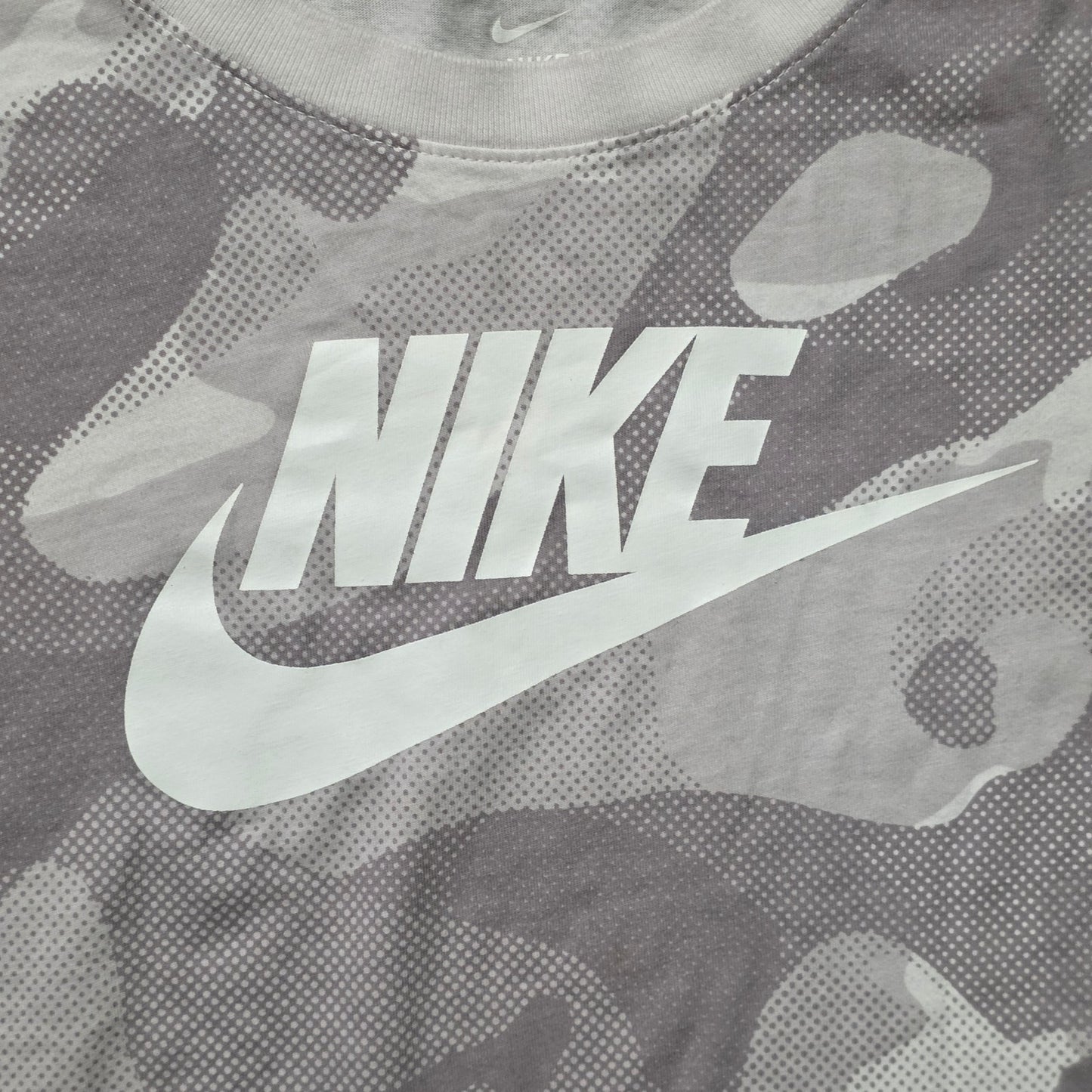 Nike Camo Long Sleeve Stretch T-Shirt Men’s XL Gray White Collar