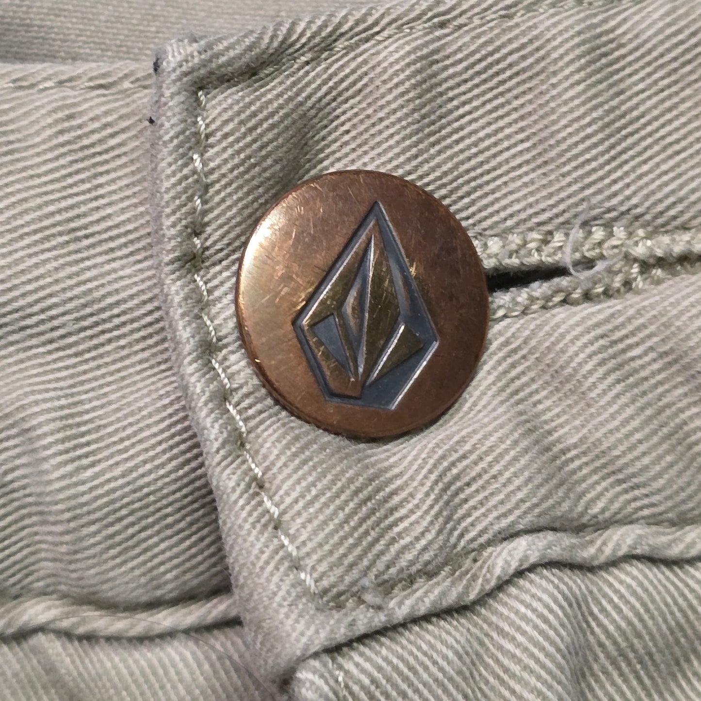 Volcom Corpo Class Chino Shorts Men’s 38 Brown Skate / Casual