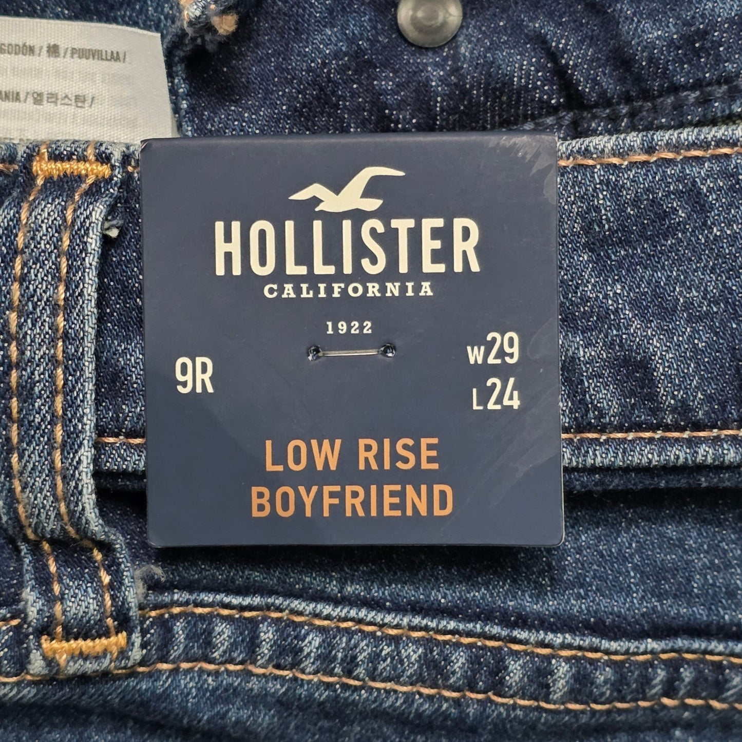 Hollister Low Rise Boyfriend Jeans Women’s 9R 29x24 Blue Distressed NWT