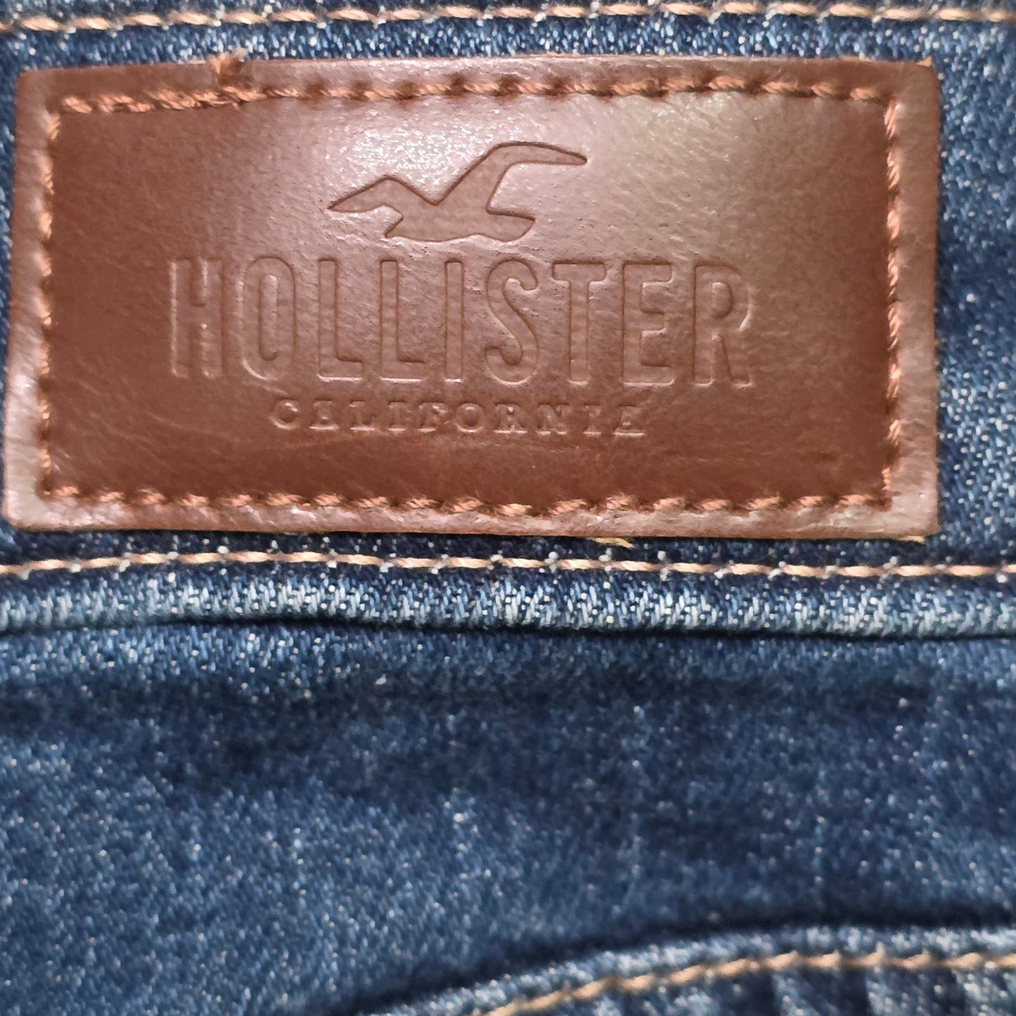 Hollister Low Rise Boyfriend Jeans Women’s 9R 29x24 Blue Distressed NWT