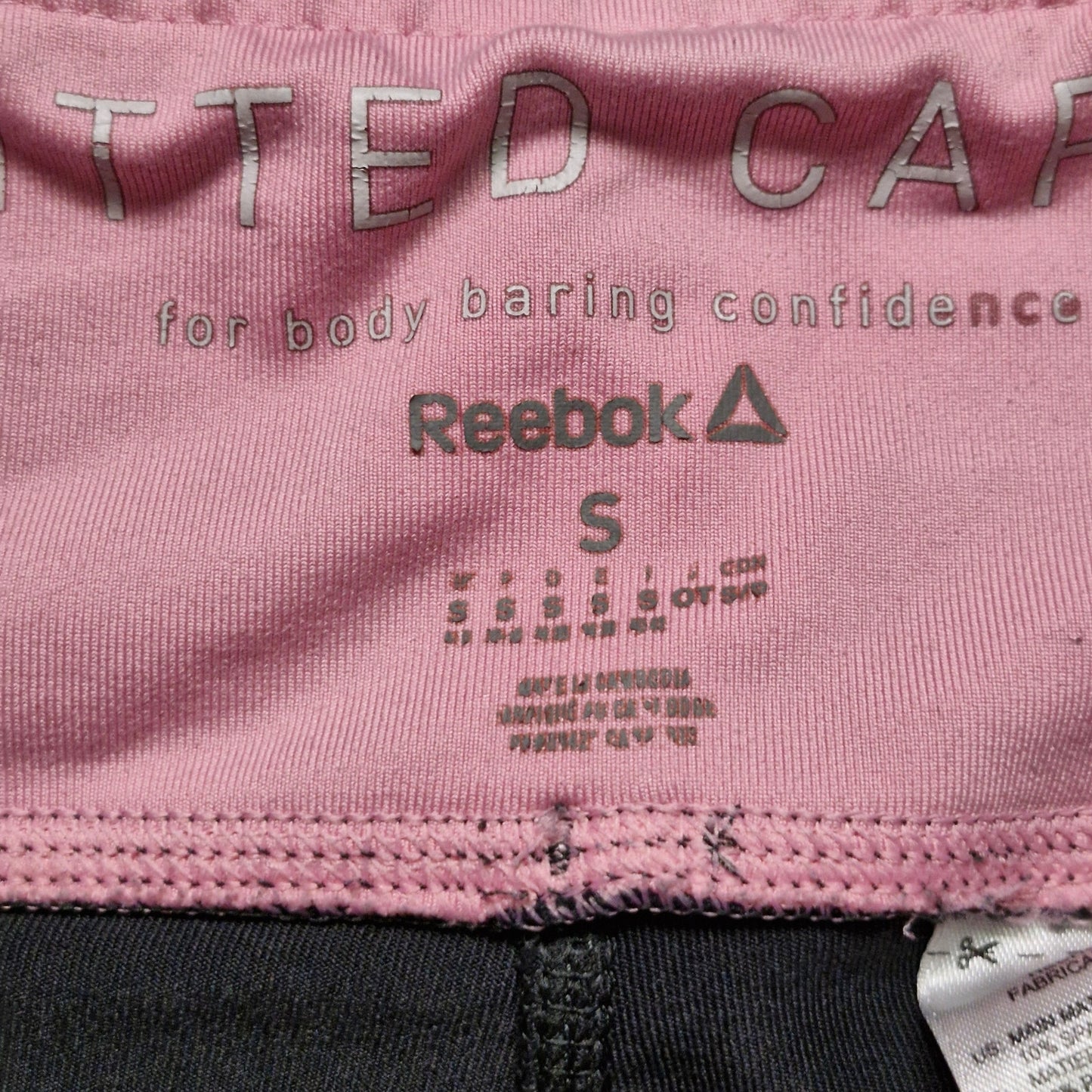 Reebok Fitted Capri Leggings Women’s Size Small Gray with Pink Trim