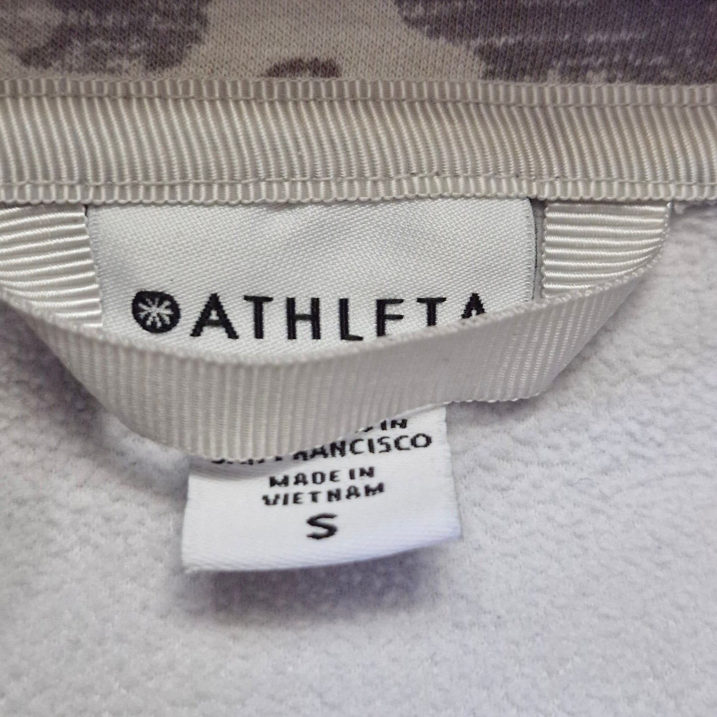 Athleta Triumph Gray Camouflage Full Zip Hoodie Jacket Womens Small