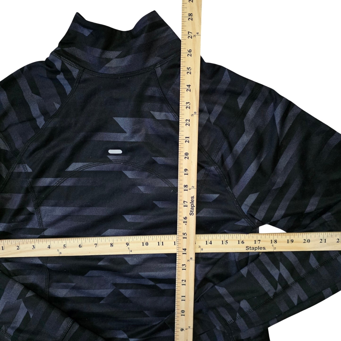 Active by Old Navy Active Long Sleeve Top Women's Large Polyester Blend