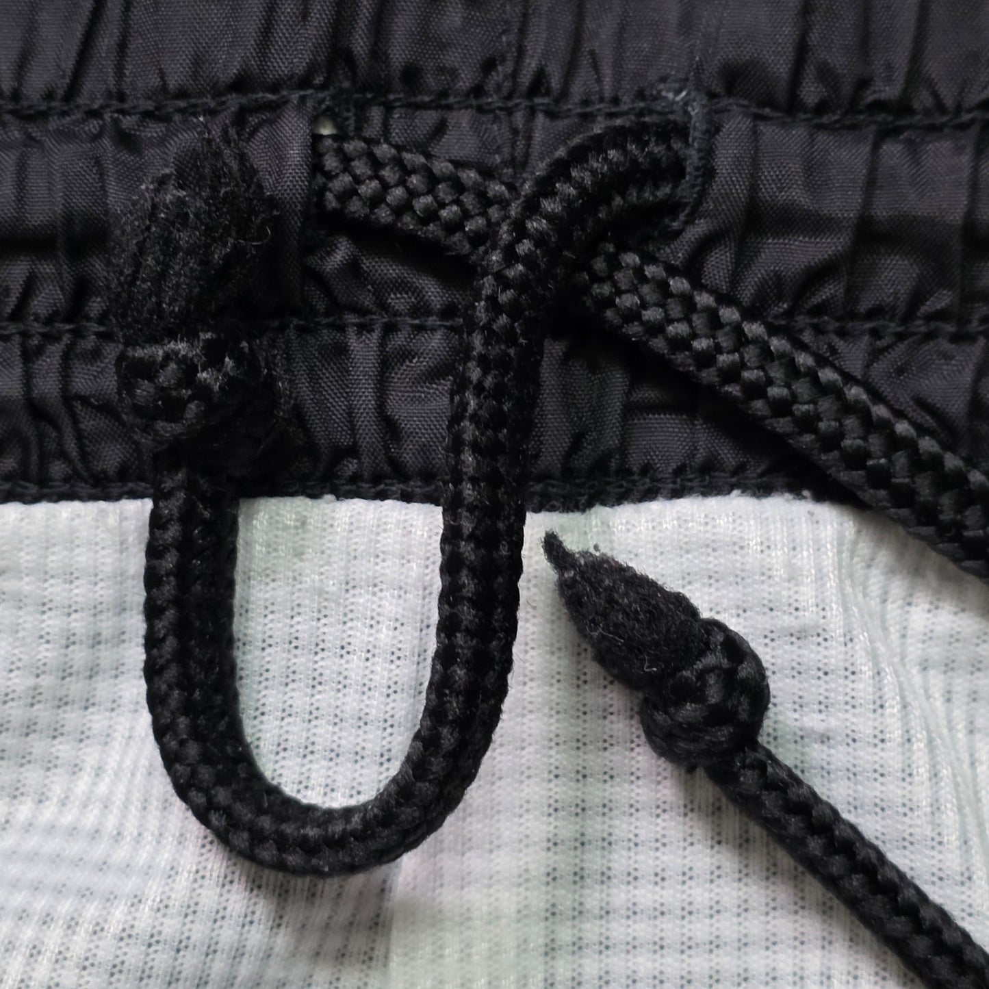 Fila Track Pants Men’s M Black / Striped