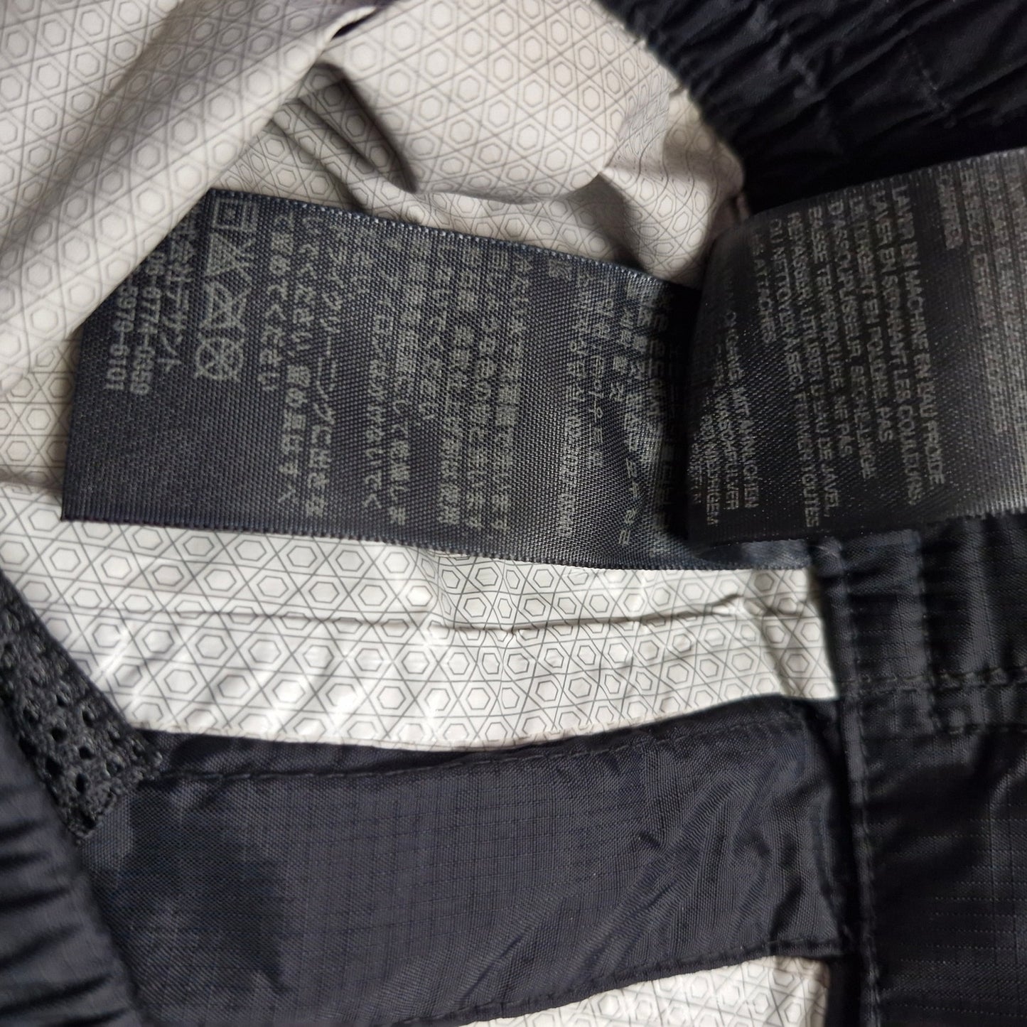 Marmot Black Nylon Pants Men’s Size M/M Lightweight Outdoor Hiking