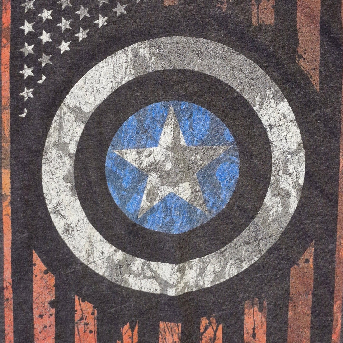 Captain America Men’s Large Gray Graphic Tee Marvel Short Sleeve Crew Neck