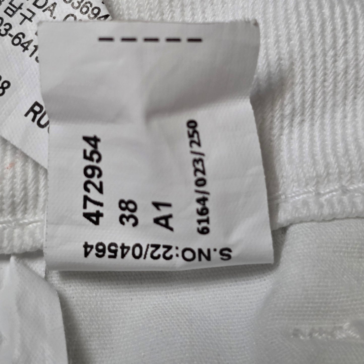 Zara Slim High Rise Jeans Women’s Size 6 White