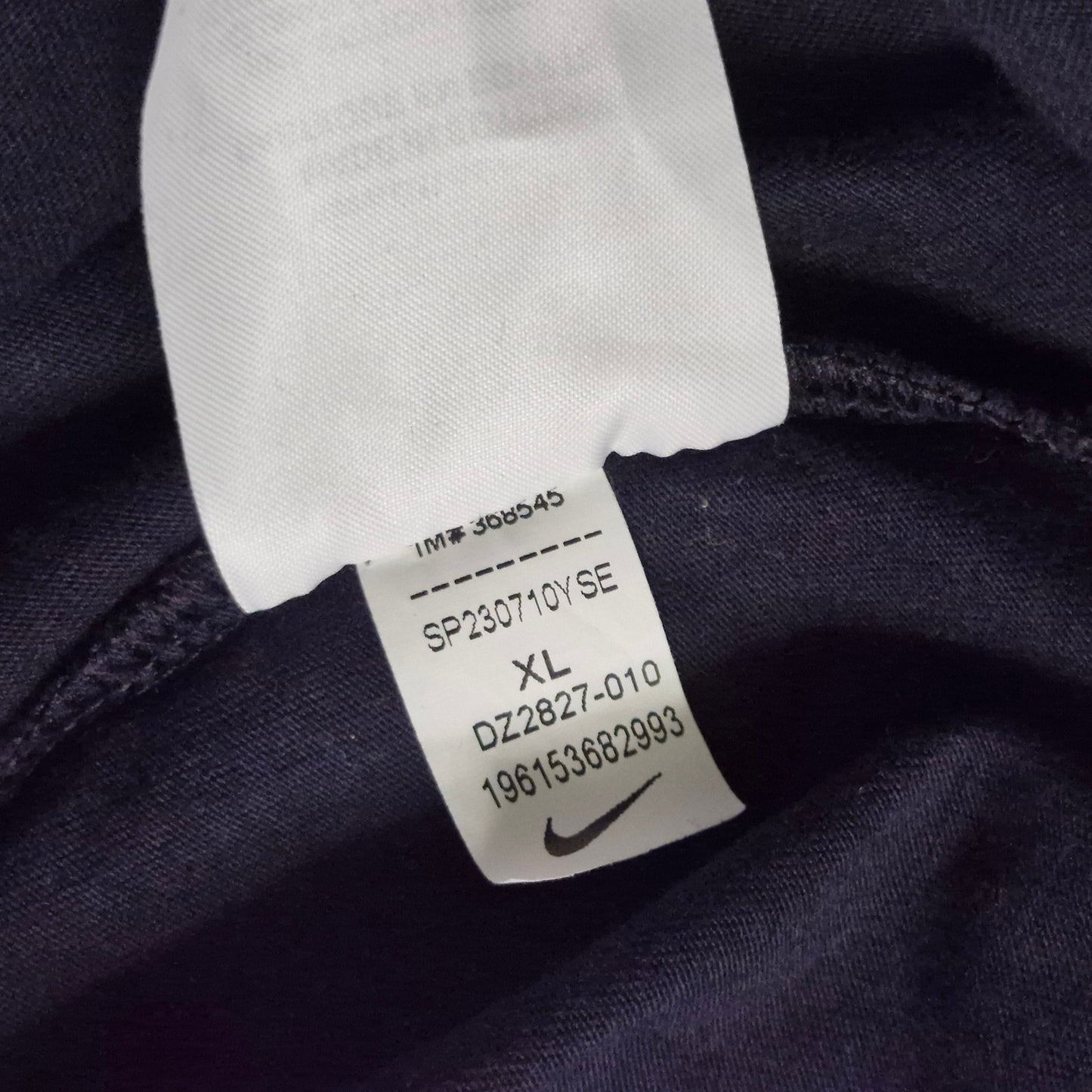 Nike Training “Lift Others Rise” Long Sleeve Tee Men’s XL Black DZ2827-010