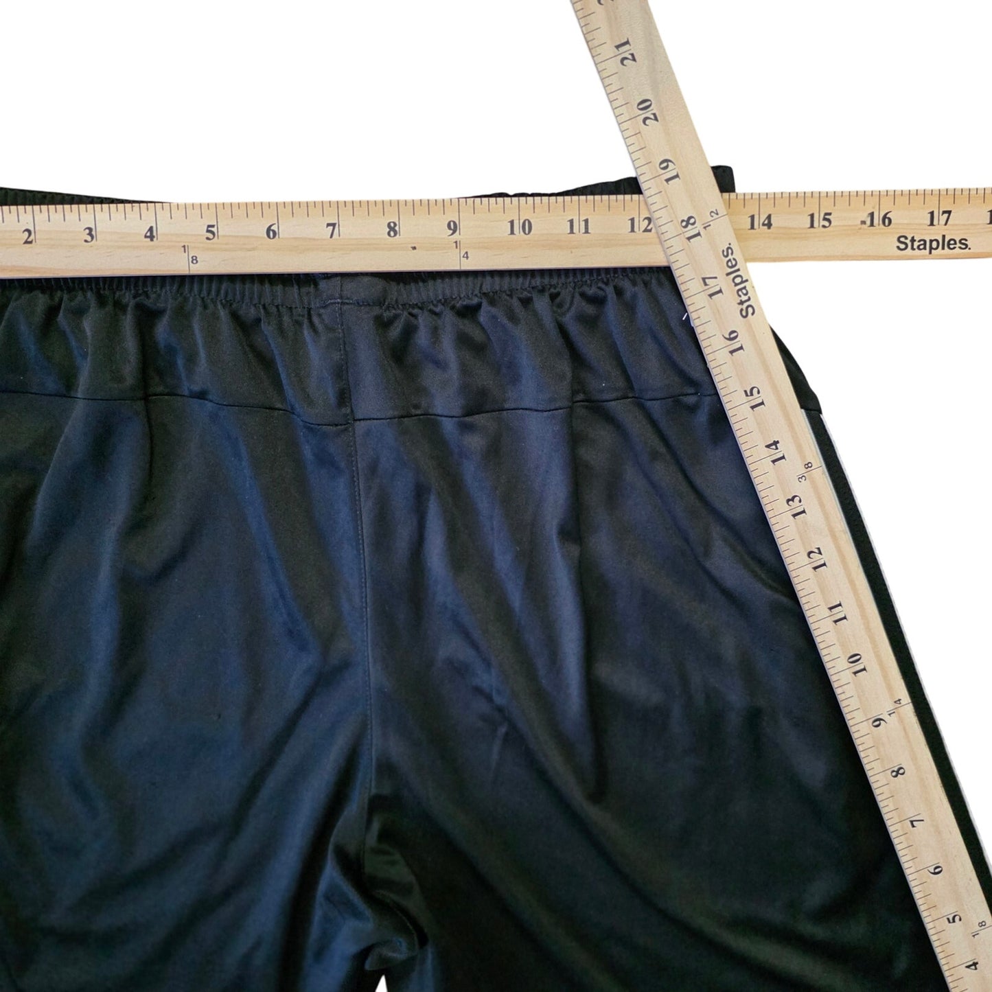 Adidas Black and White Shorts Men’s Medium Athletic Training