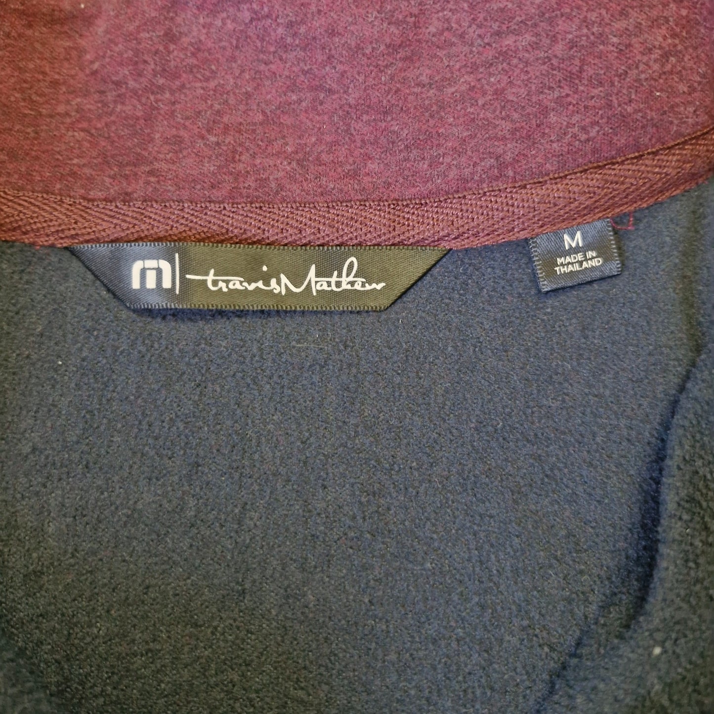 TravisMathew 1/4 Zip Pullover Sweater Men’s Medium Purple Golf Long Sleeve