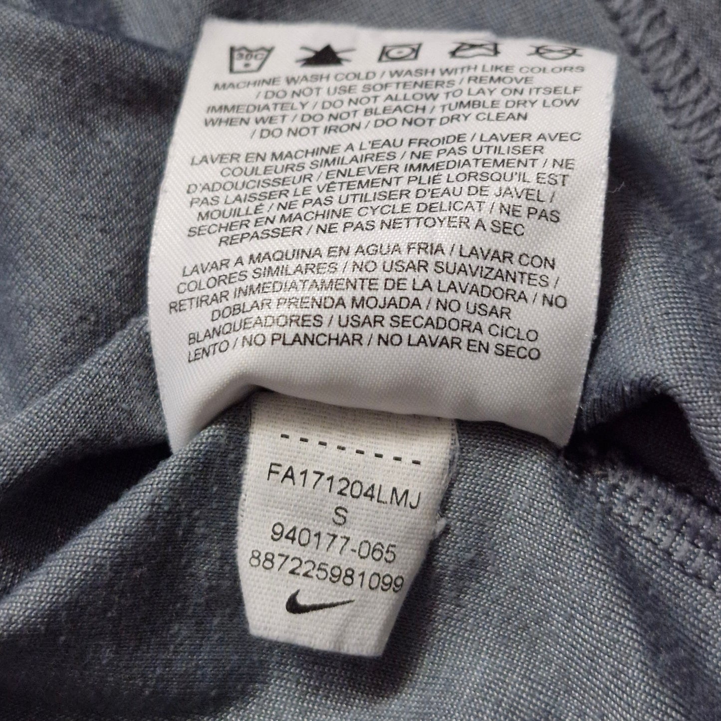Nike Dri‑Fit Pullover Sweater Men’s Small Gray Training Top Moisture‑Wicking