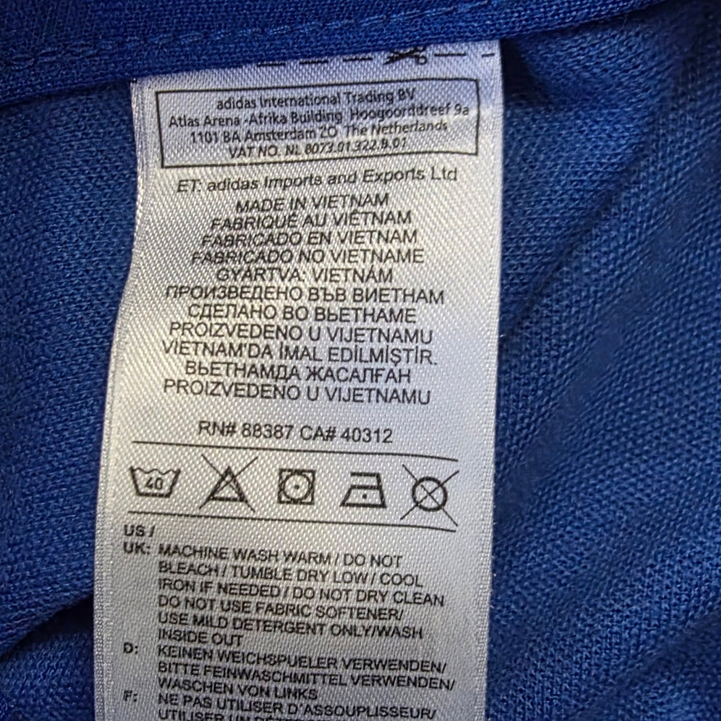 Adidas Snap Shorts Men’s Medium Blue Athletic