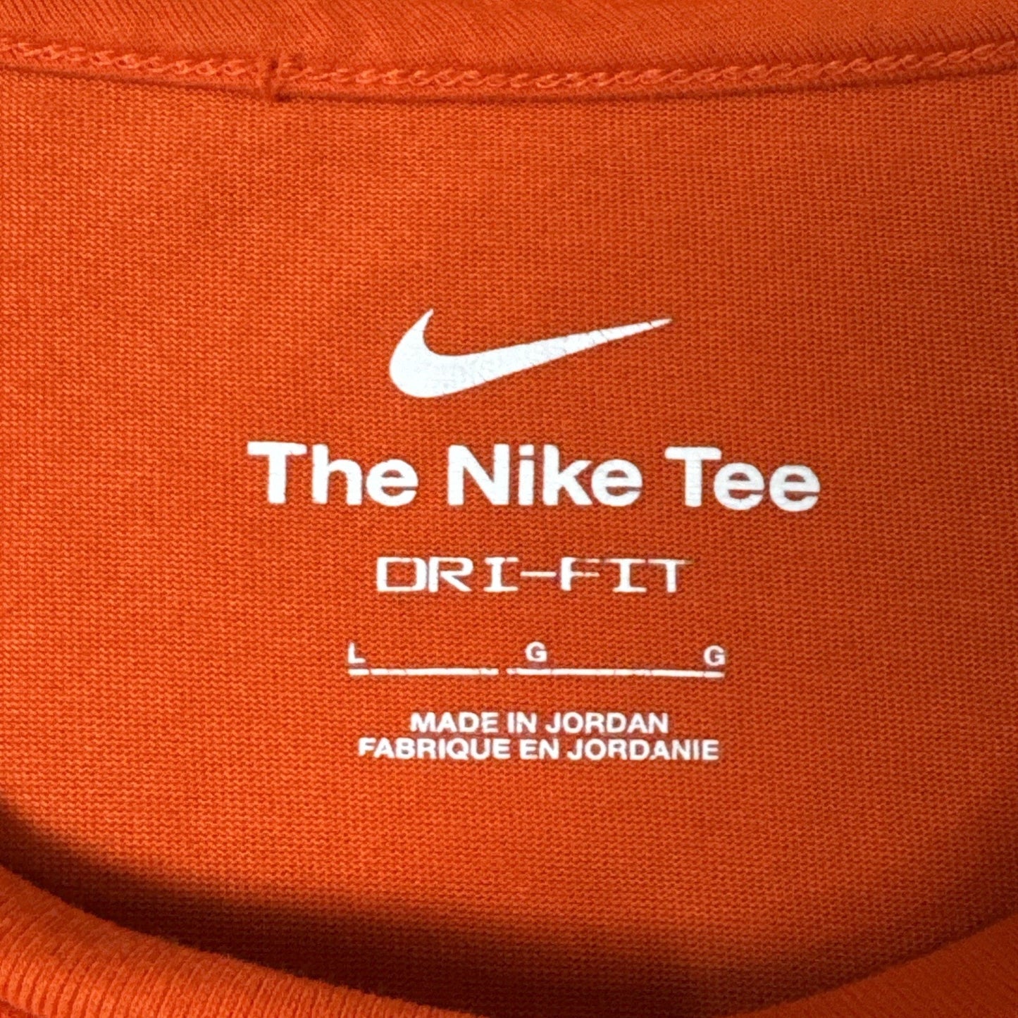Nike Dri-FIT The Nike Tee T-Shirt Men’s Large Orange Lightweight Athletic