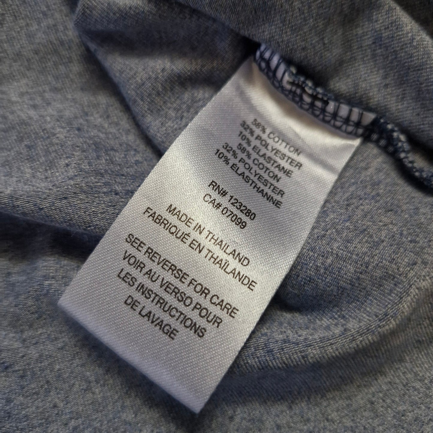 TravisMathew 1/4 Zip Pullover Sweatshirt Men’s Large Blue Cotton Blend