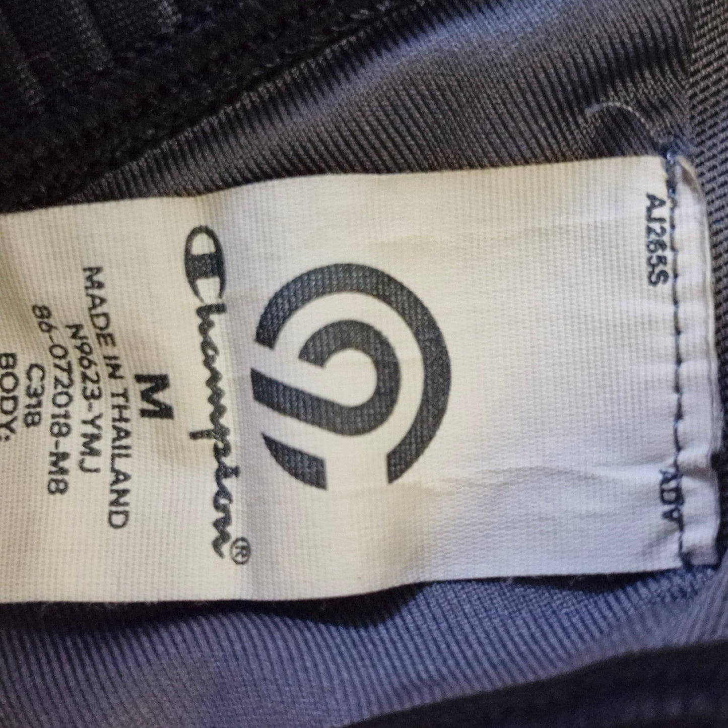 Champion Sports Bra Medium Black Wireless Racerback Pullover Light Support Activewear