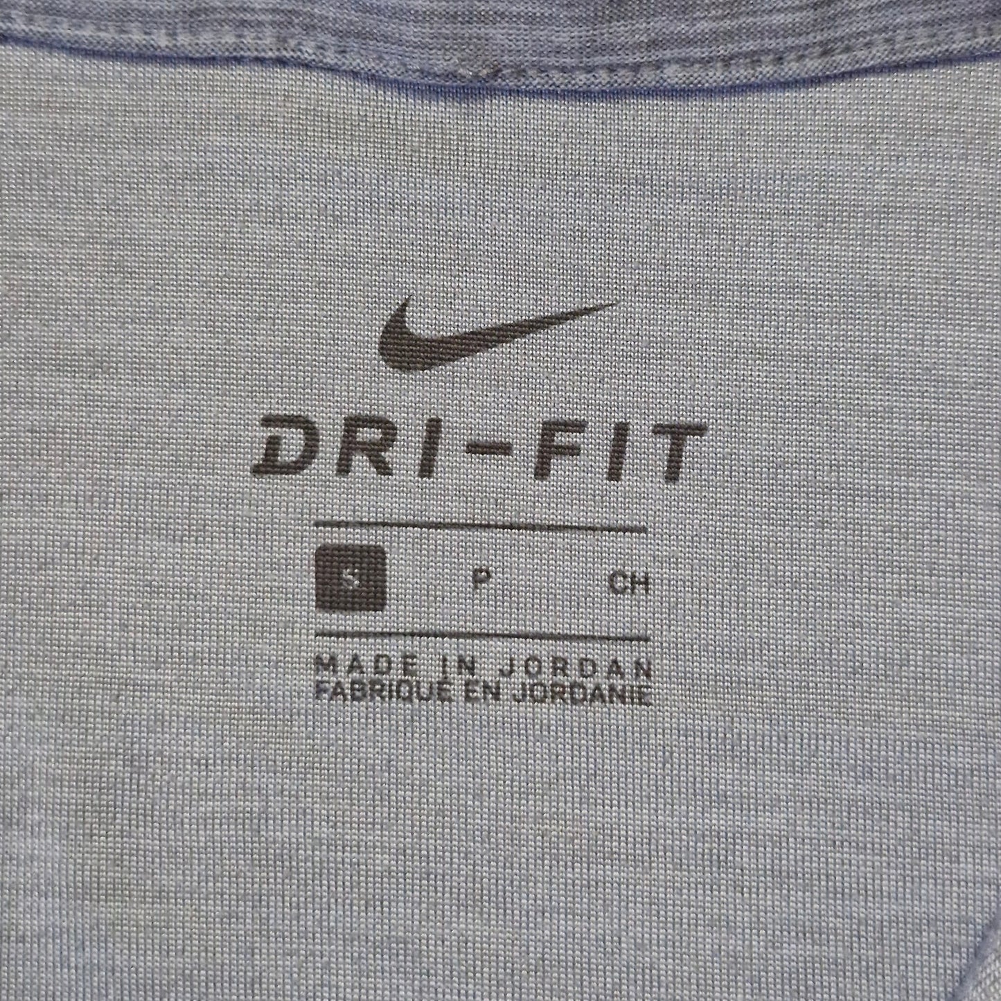 Nike Dri‑Fit Pullover Sweater Men’s Small Gray Training Top Moisture‑Wicking