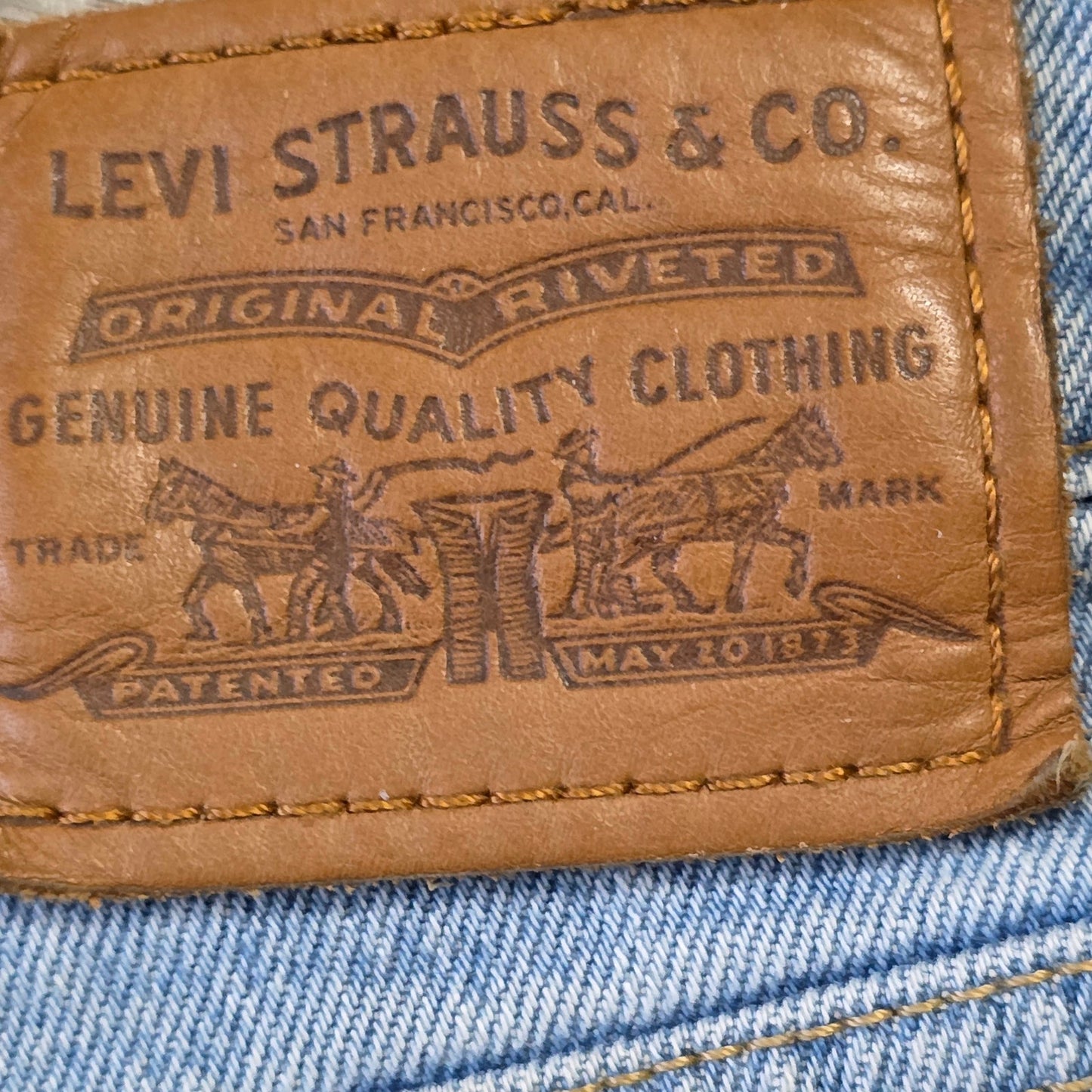 Levi’s Premium 501 Skinny Jeans Women’s 24W x 28L Button Fly