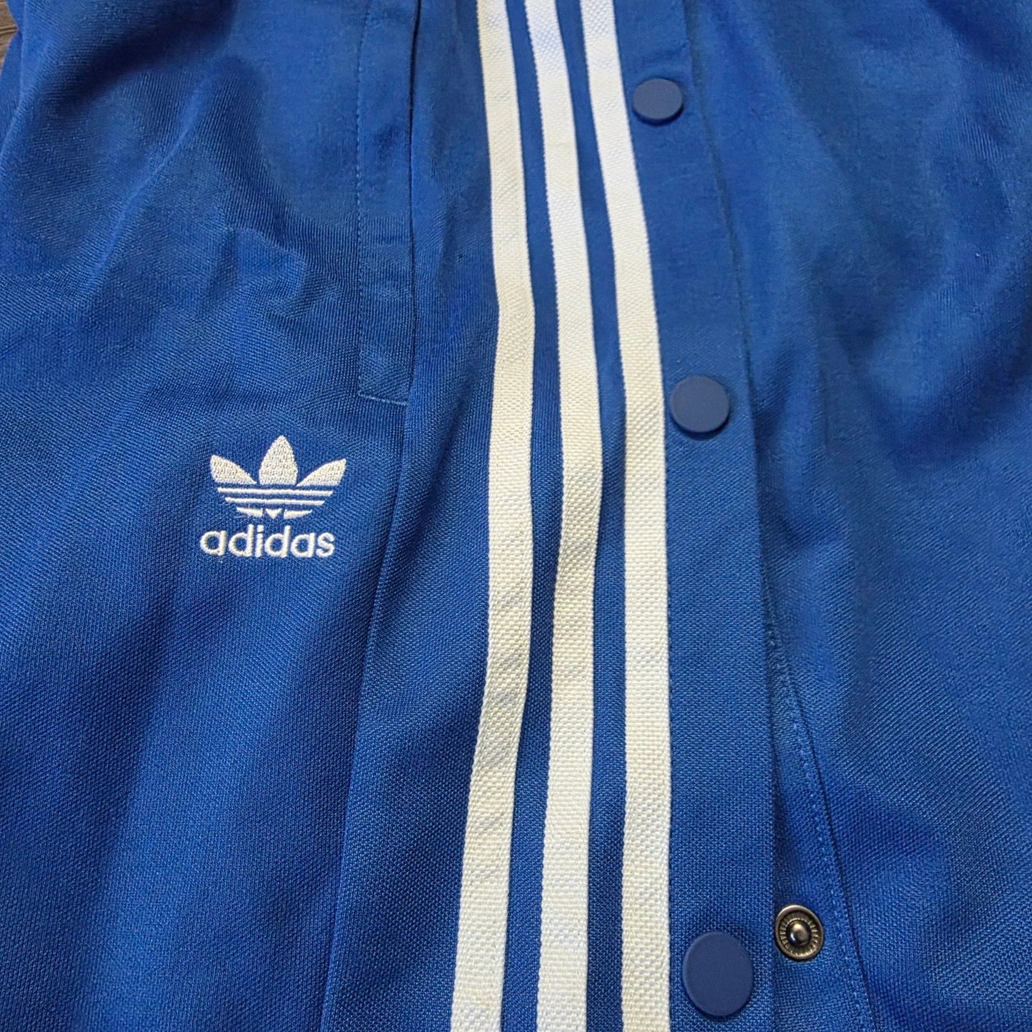 Adidas Snap Shorts Men’s Medium Blue Athletic