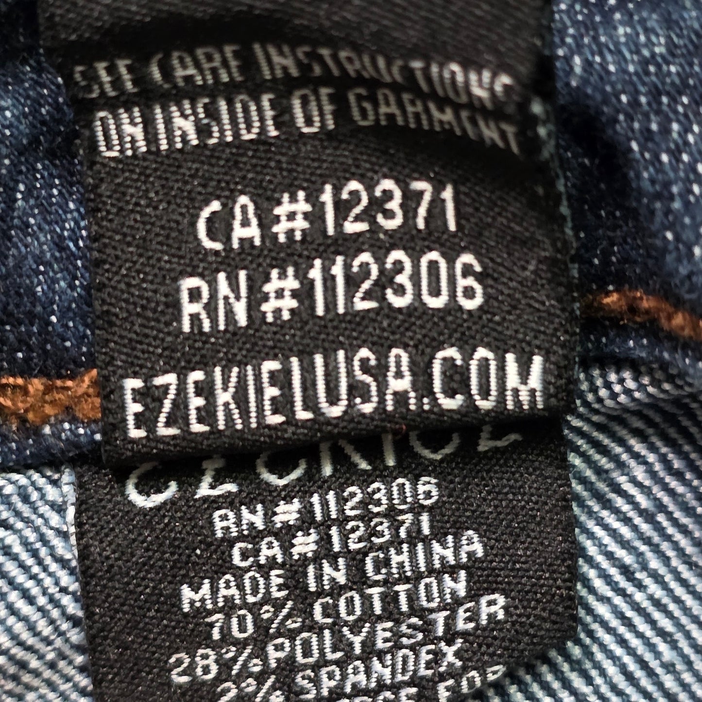 Ezekiel Jeans Men’s 34 Blue Denim Straight Cut 302 EZ Rider