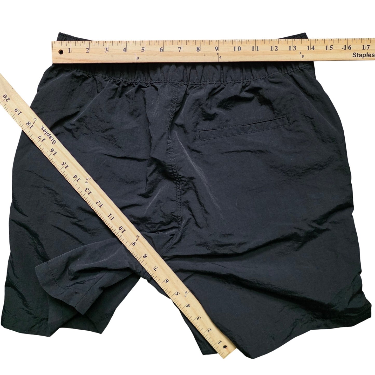 Old Navy Tech Hybrid Cargo Shorts Men’s S Black 7-Inch Inseam