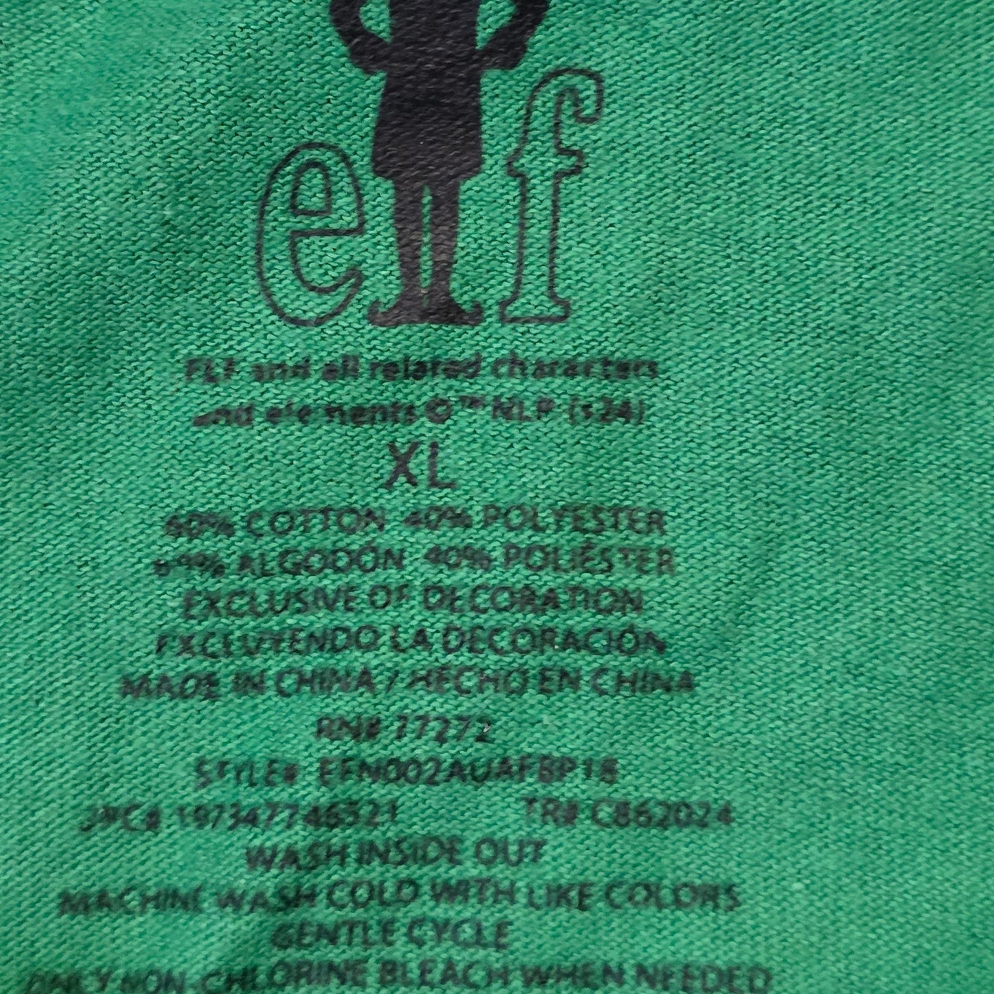 Elf “Does Somebody Need A Hug?” Graphic Tee Men’s XL Green Cotton Holiday Shirt