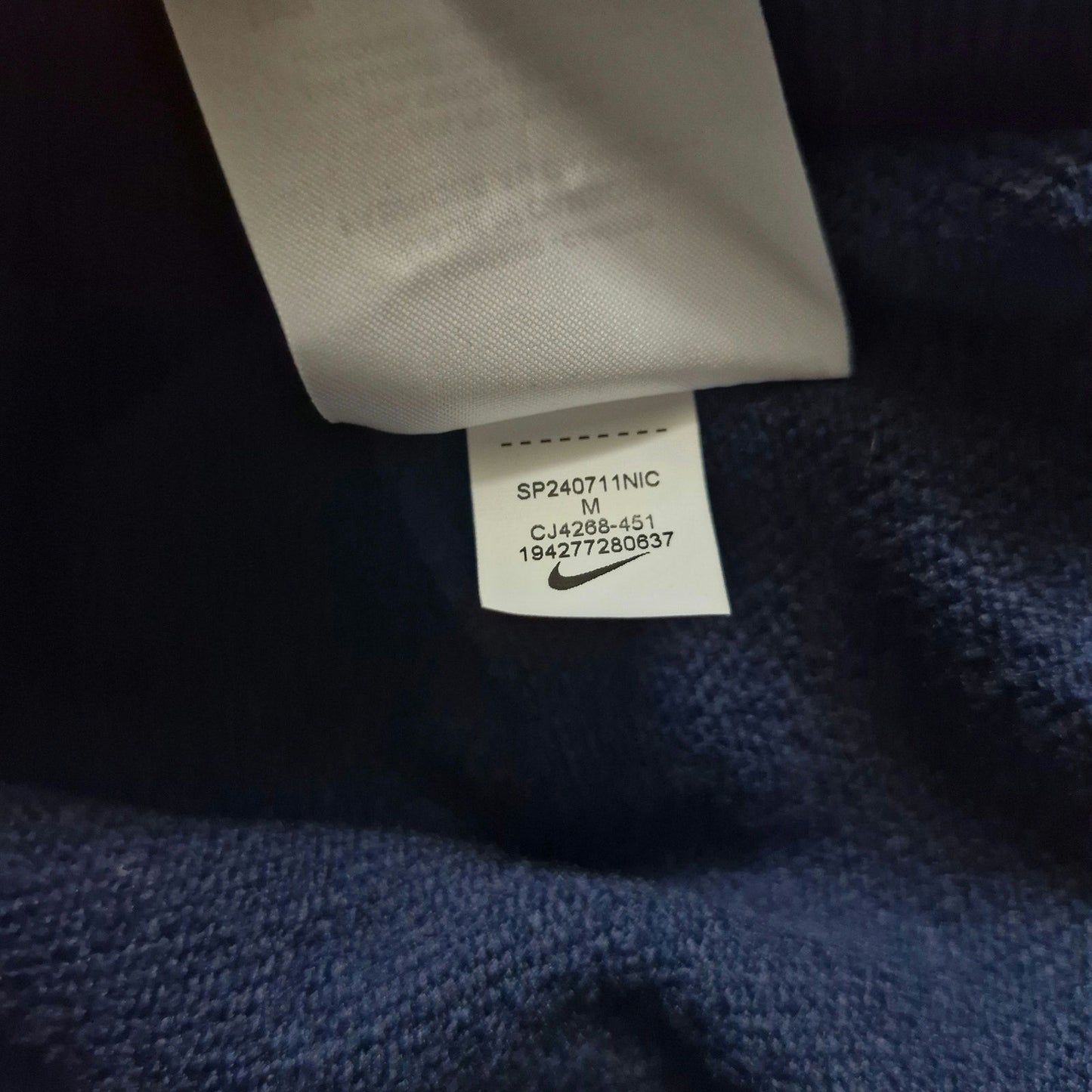 Nike Standard Fit Dri-FIT Navy Long Sleeve Pullover Sweatshirt Hoodie Men’s Medium
