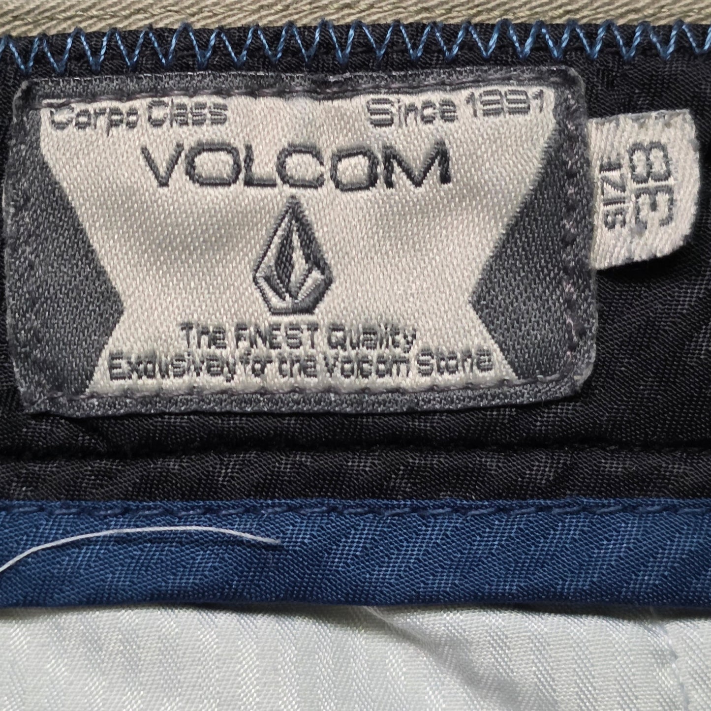 Volcom Corpo Class Chino Shorts Men’s 38 Brown Skate / Casual