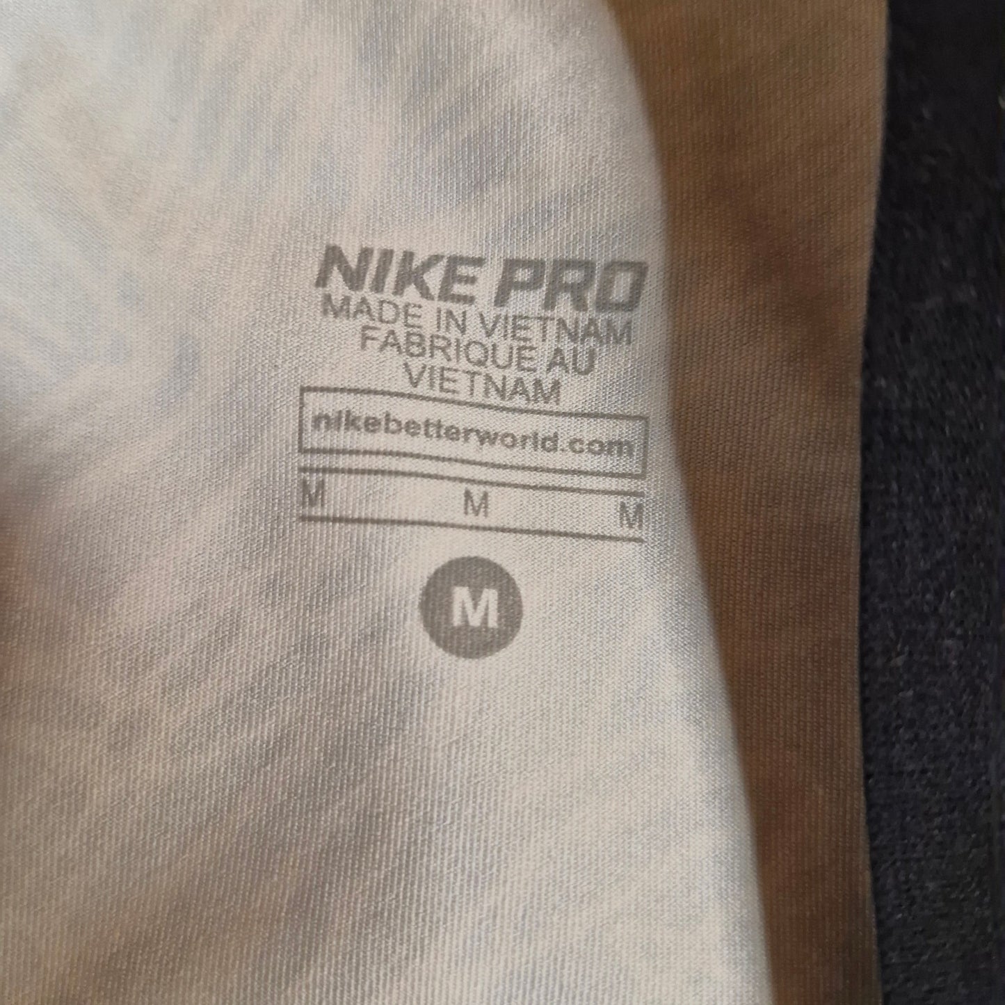 Nike Pro Dri-Fit Palm Print Capri Leggings Womens MEDIUM Black White Compression