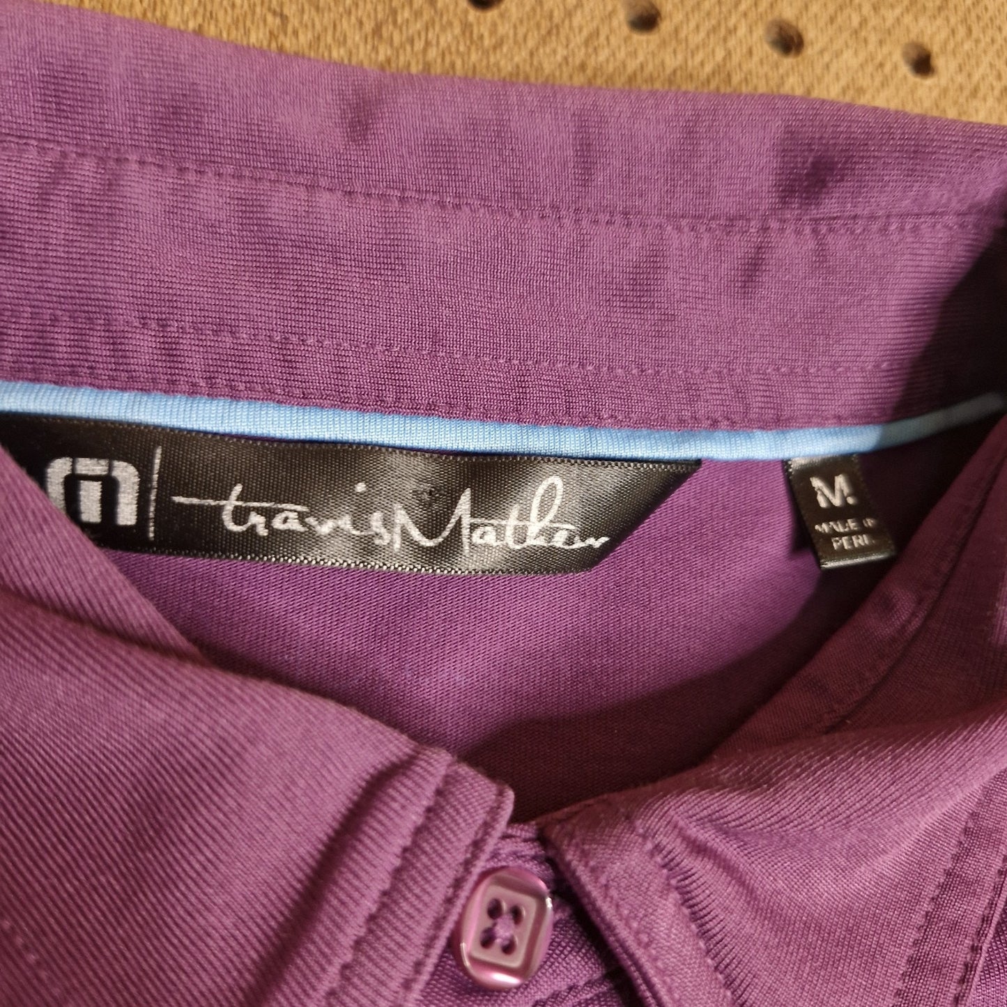 Travis Mathew Polo Shirt Mens Medium Purple Lightweight Cotton Blend Casual Golf
