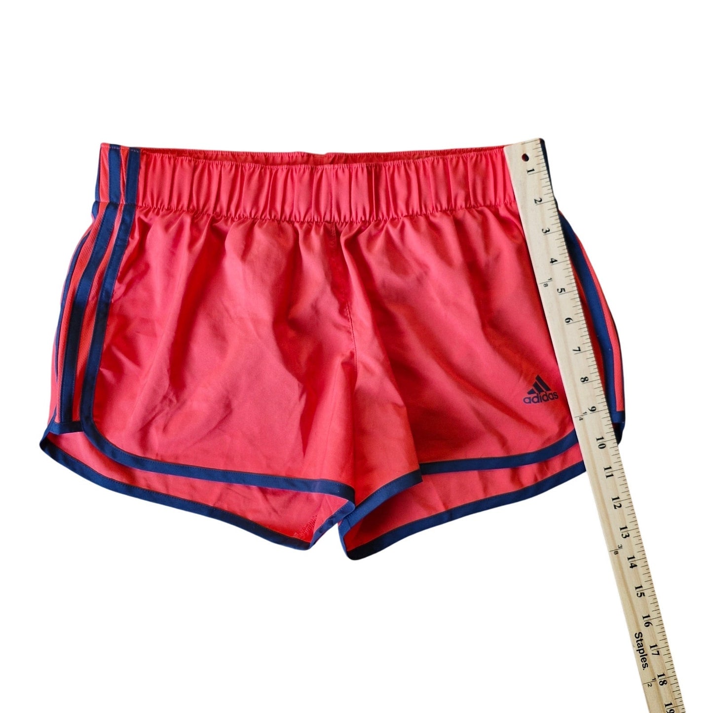 Adidas M10 Icon Running Shorts Women’s Size Medium Red Blue Trim 3" Style CD5104