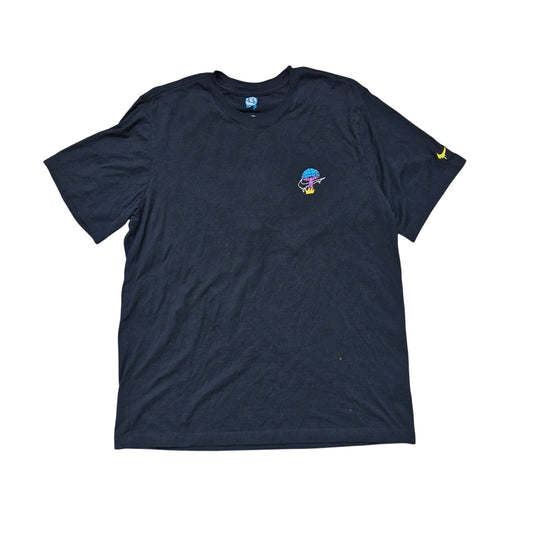 Nike Men's Retro 1970s Peace Love Basketball T-Shirt Size XL