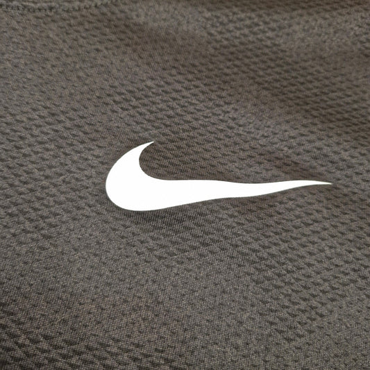 Nike Grey & Black Dri-FIT Athletic Shirt Men’s Large