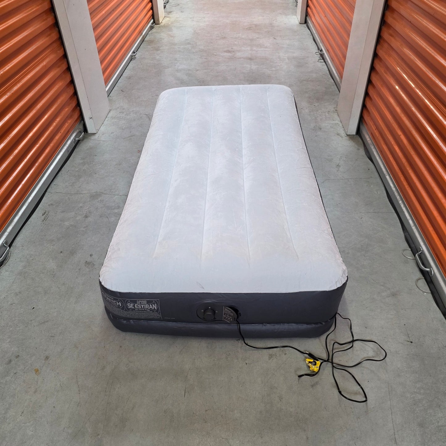 Intex Mid Rise 12" Air Mattress Twin with Internal USB Pump