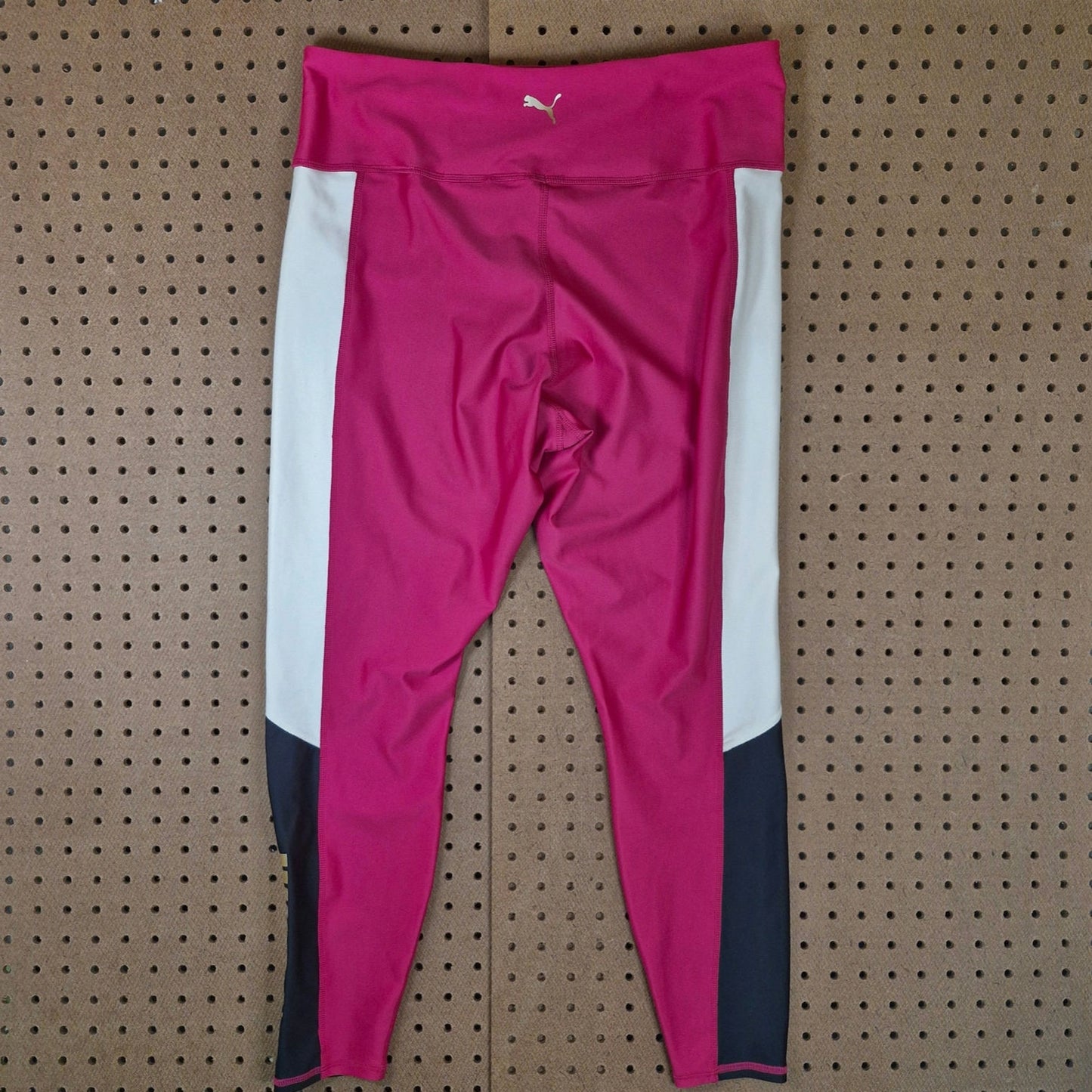 Puma Leaping Puma Tight V2 Leggings - Women’s Size Large