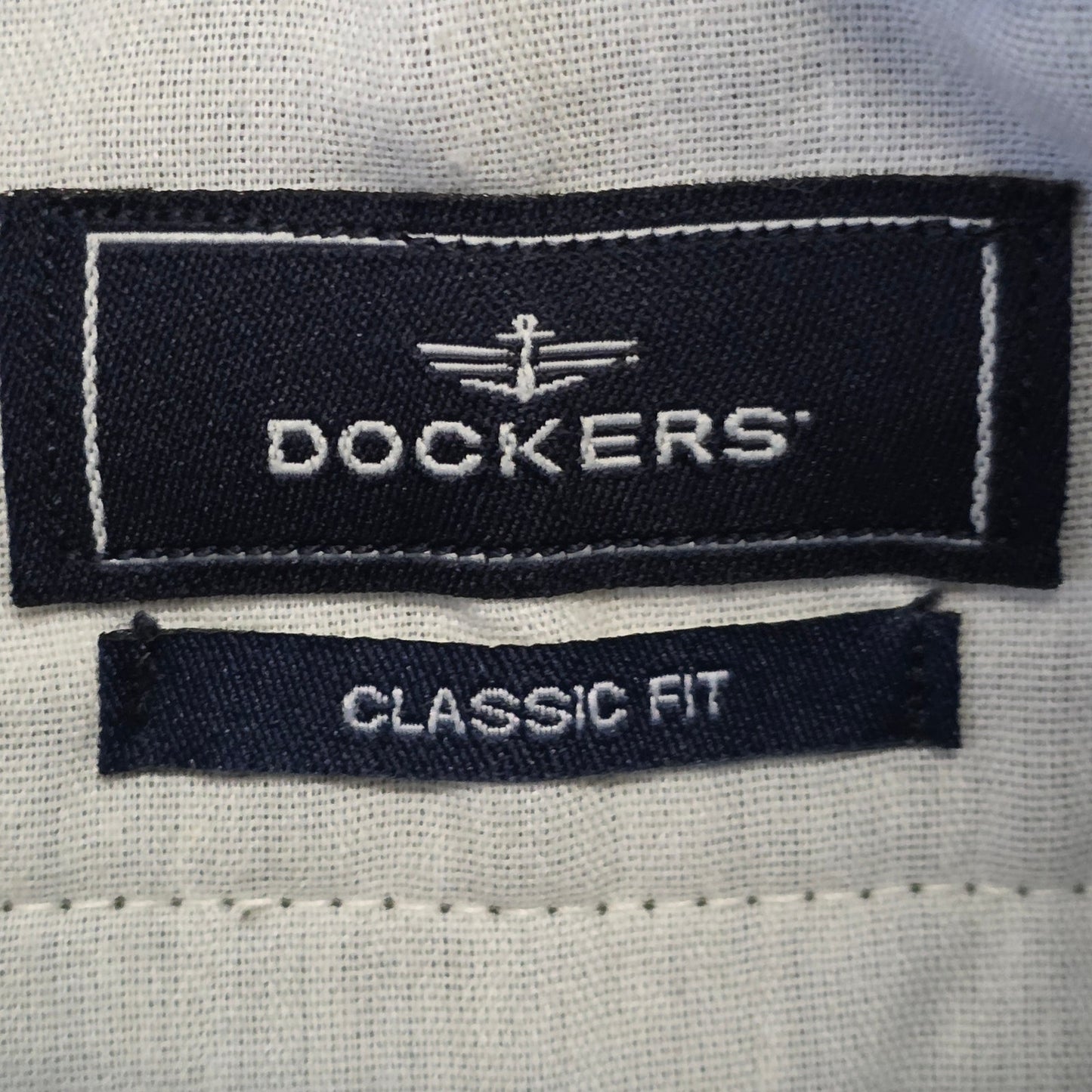 Dockers Signature Khaki Relaxed Fit Pleated Men’s W36 L34