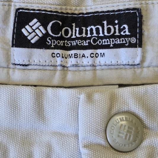 Columbia Canvas Above-Knee Spell-Out Shorts Men 36 Beige Casual