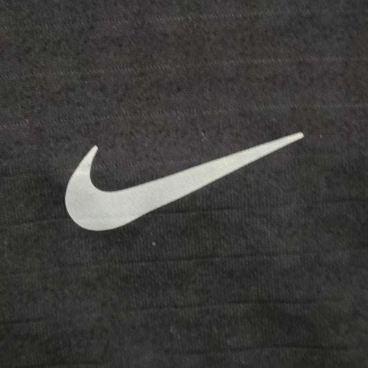 Nike Therma-FIT Repel Element Men’s M Black Quarter Zip Running Pullover