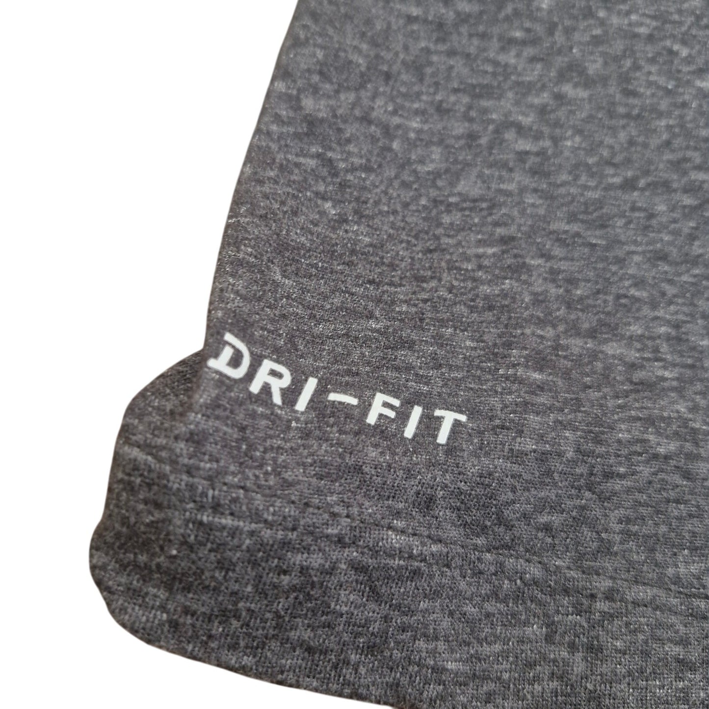Nike Dri-Fit Gray “The Nike Tee” Men’s Size Large Short Sleeve Performance Shirt