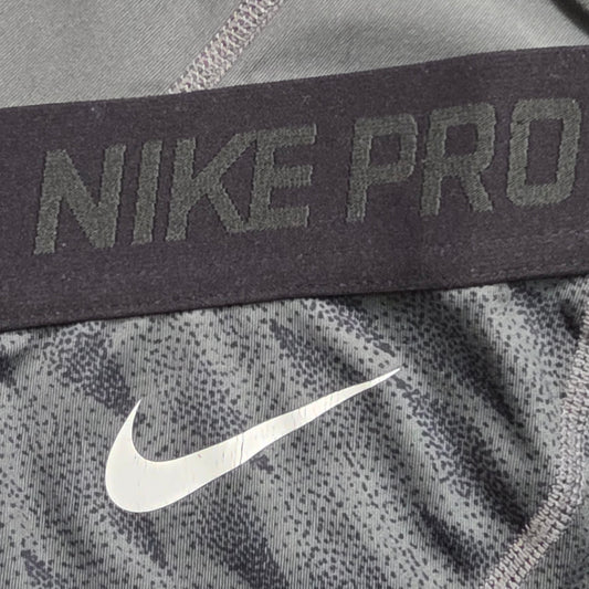 Nike Pro Hypercool Shorts Women’s XL Gray Athletic Training