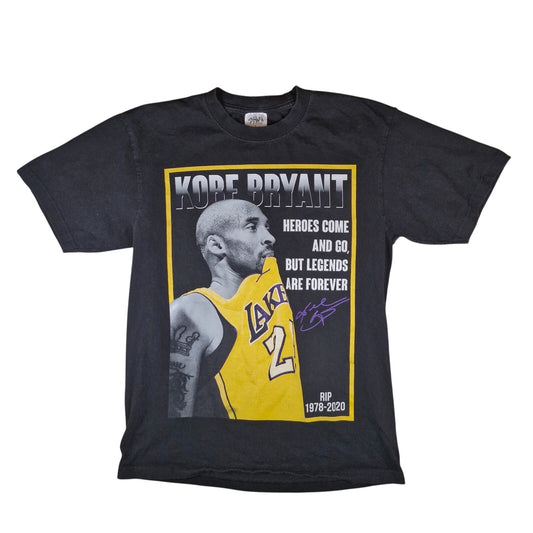 Legend Kobe Bryant “Heroes Come And Go But Legends Are Forever” T-Shirt Men’s Size Large Black