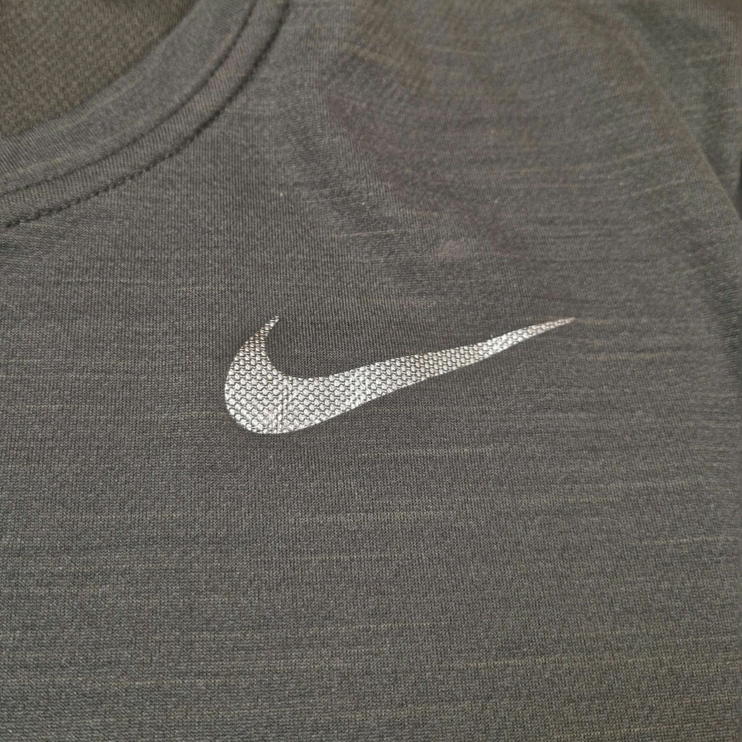 Nike Dri-FIT Black Athletic T-Shirt Men’s Medium