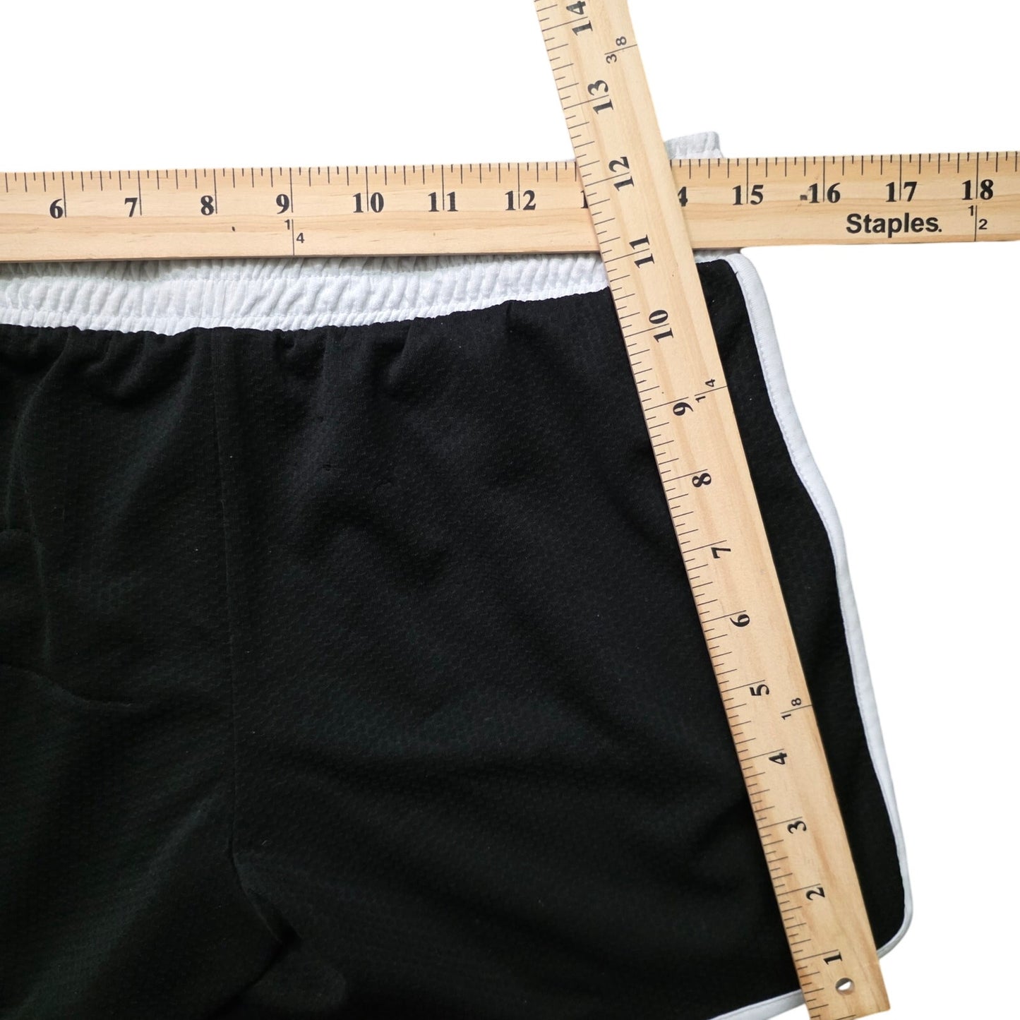 C9 Champion Duo Dry Athletic Shorts Women’s M Black White